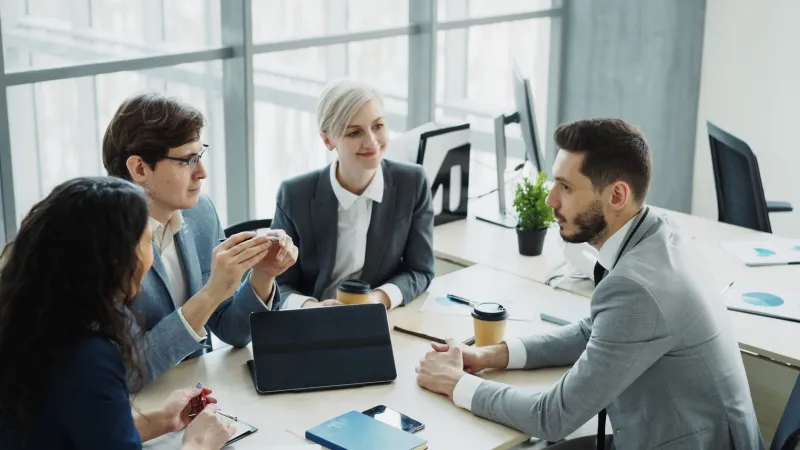 The Middle-Scale Dilemma: Five Tensions Every Growing Company Must Navigate